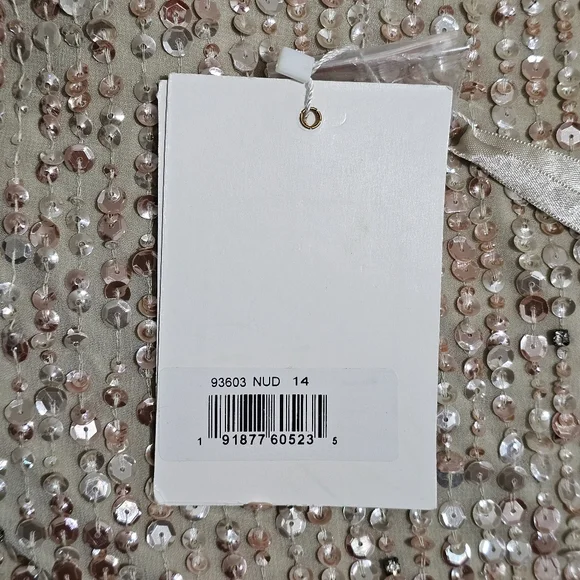 MAC DUGGAL size 14 SEQUINED HIGH NECK SLEEVELESS COLUMN GOWN Formal Dress - Picture 6 of 7